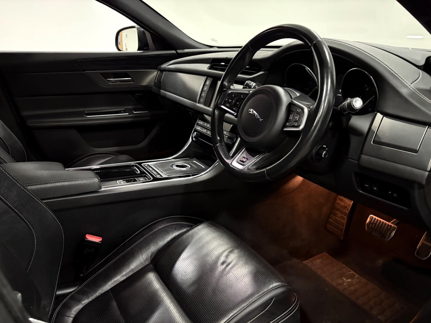 Used Jaguar XF for sale - 76735293: Photo 9