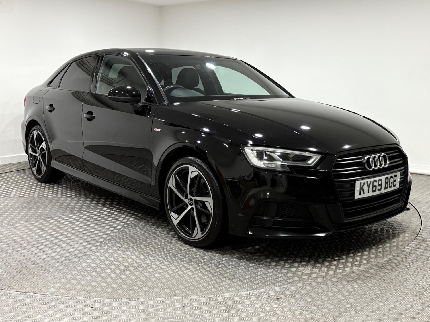 Used Audi A3 2019 for sale - 76715596: Photo 1
