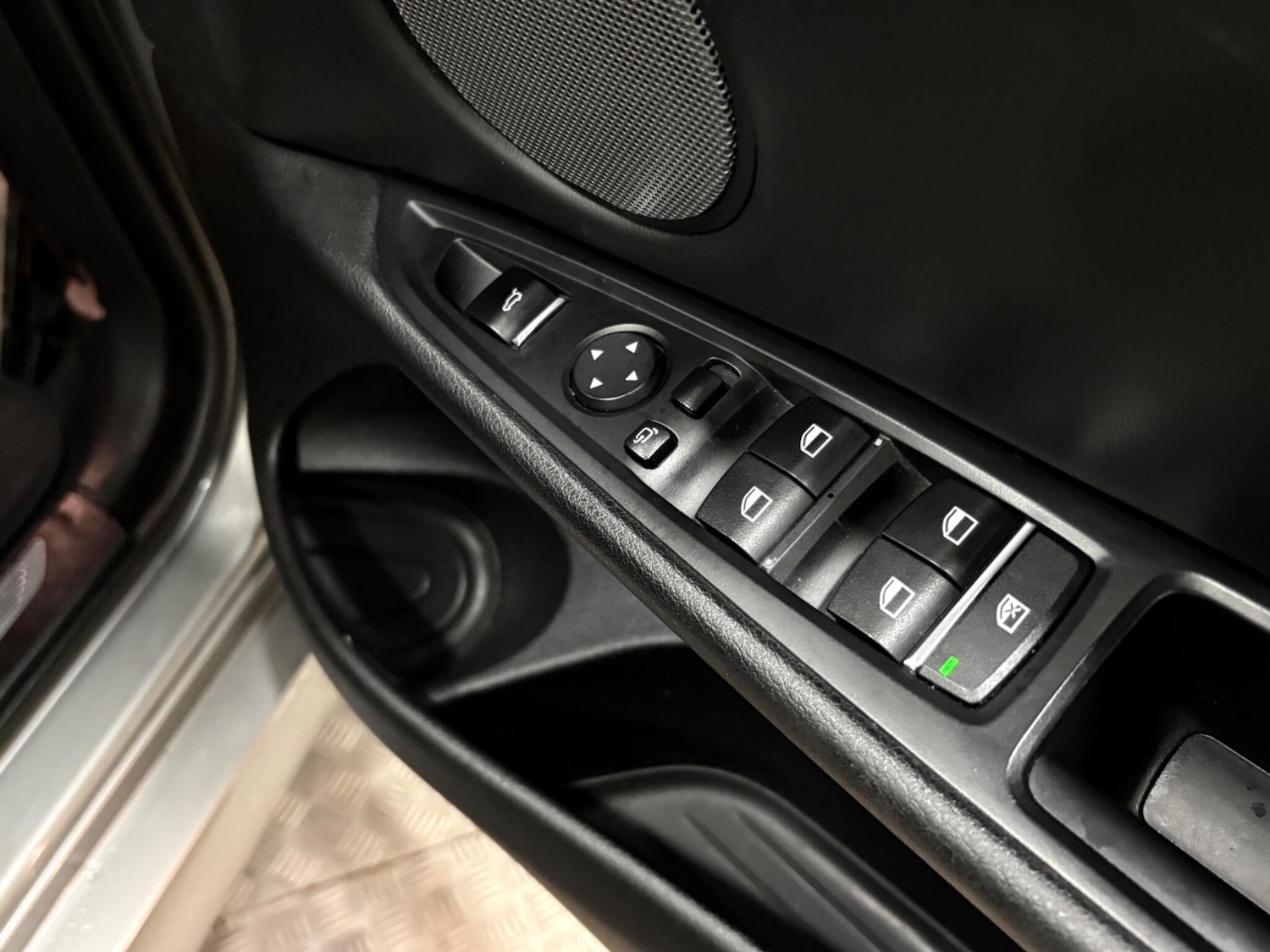 Used BMW x6 M for sale - 77358381: Photo 39