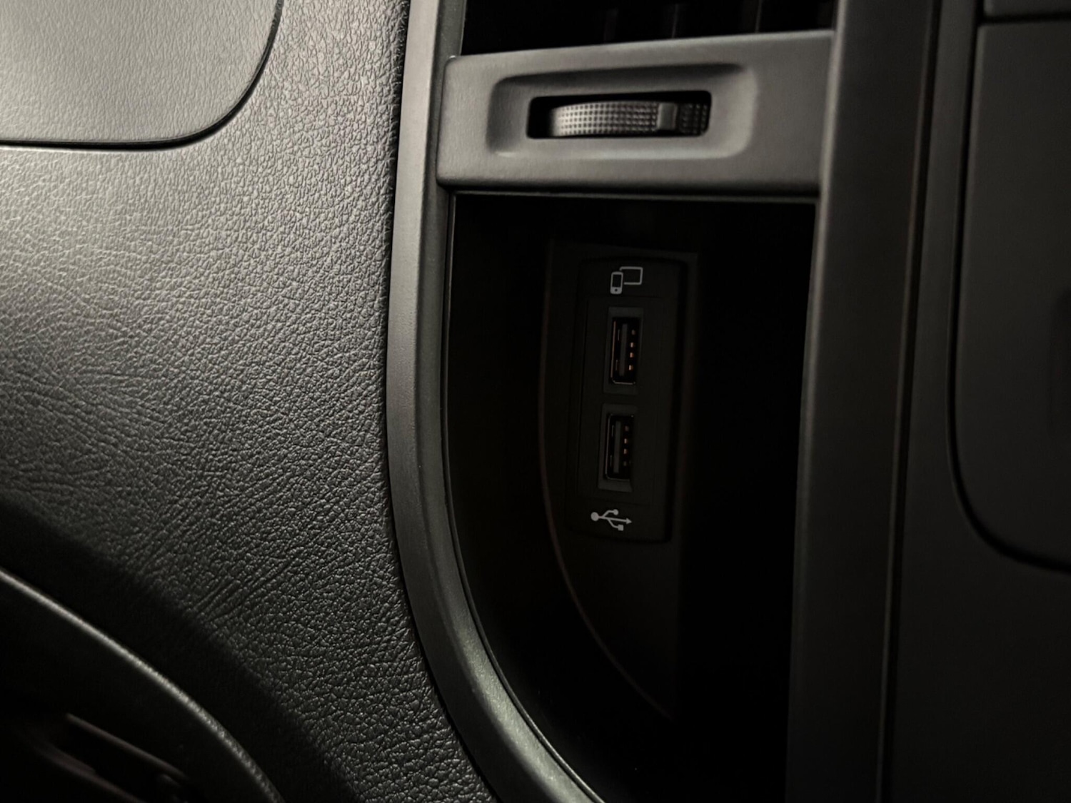 Used Mercedes-Benz Vito 2021 for sale - 76727103: Photo 28