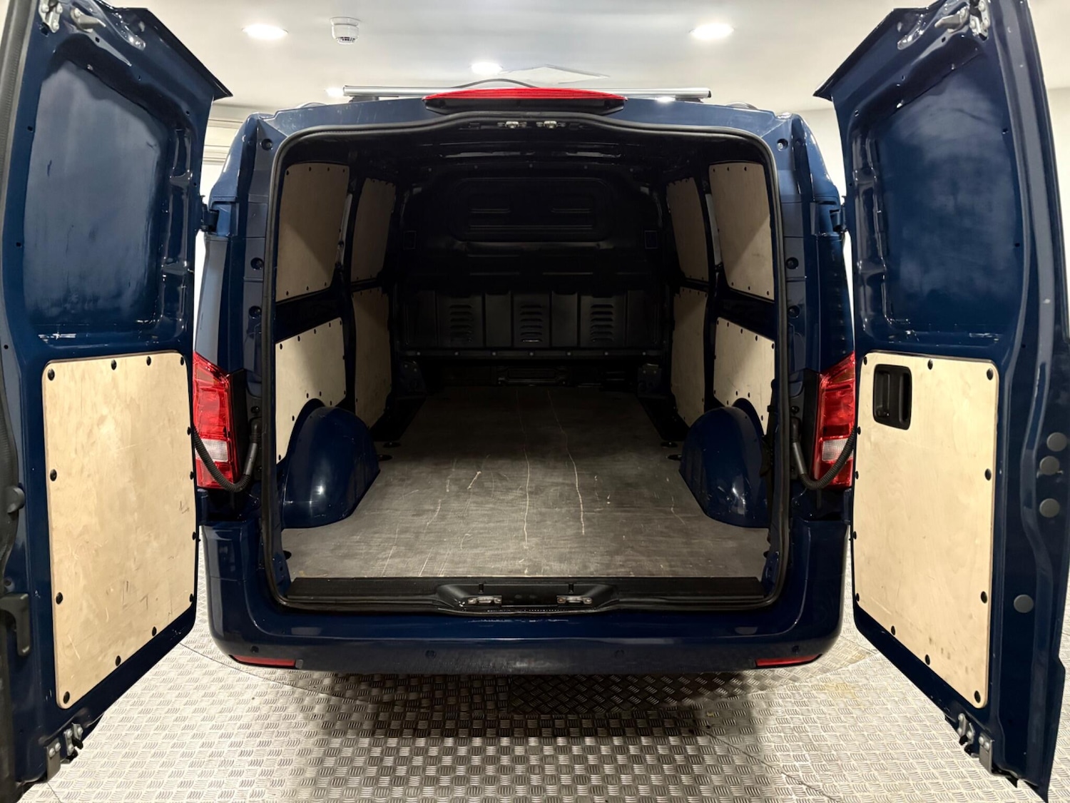 Used Mercedes-Benz Vito 2021 for sale - 76727103: Photo 33