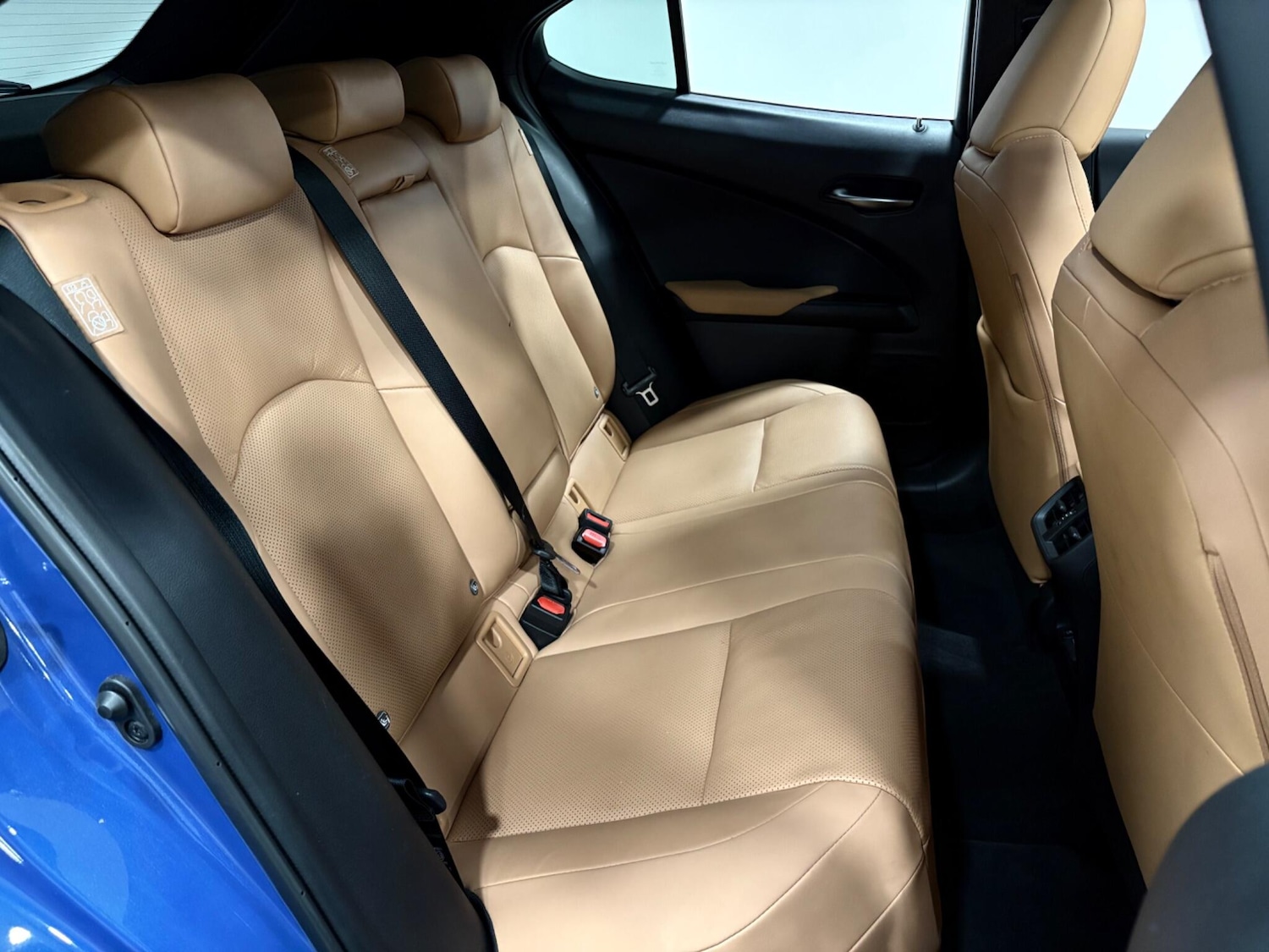 Used Lexus UX 2024 for sale - 77021230: Photo 42