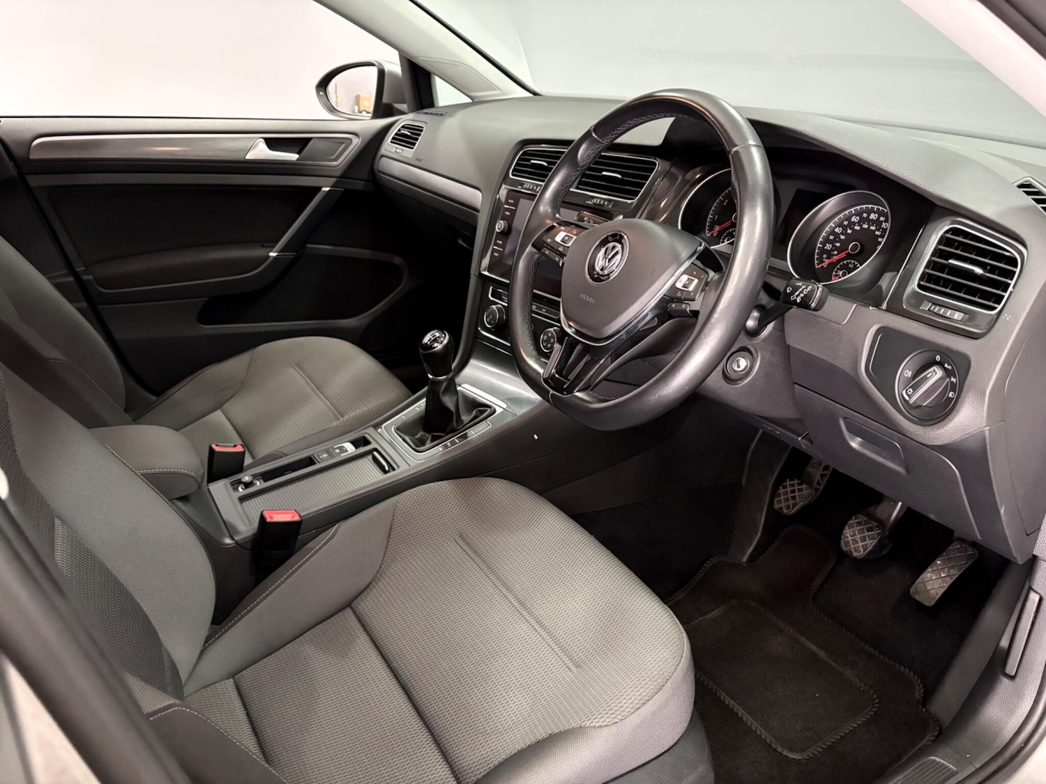 Used Volkswagen Golf for sale - 77586885: Photo 9