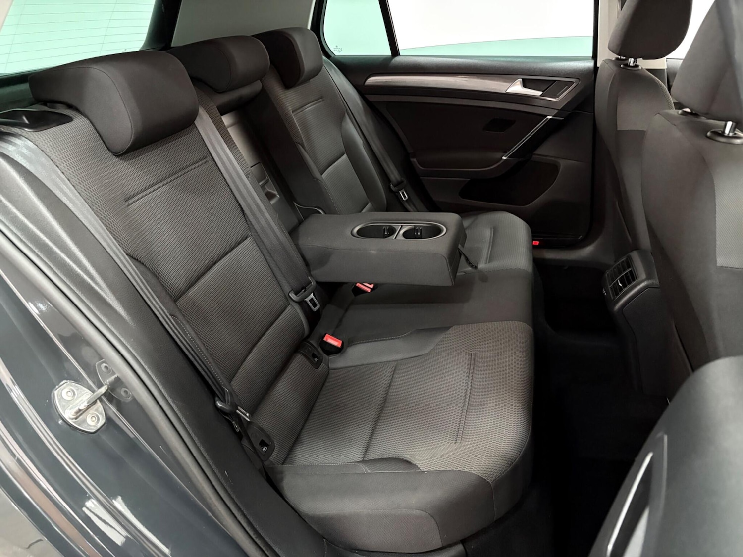 Used Volkswagen Golf 2020 for sale - 77191909: Photo 40