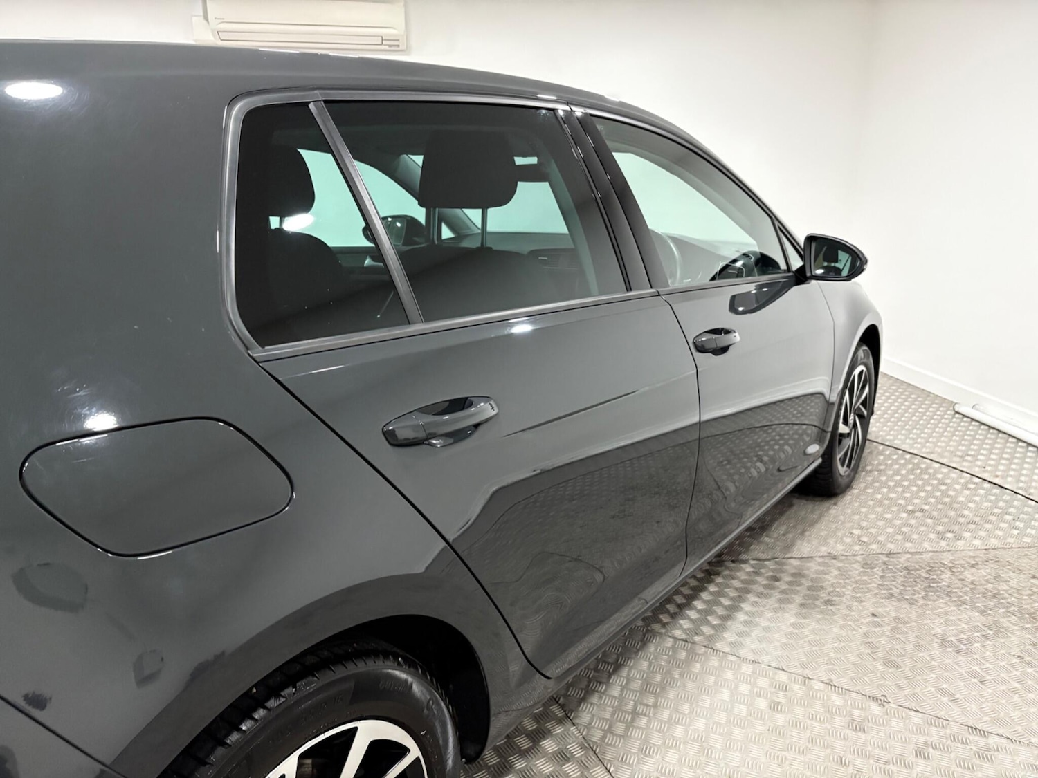 Used Volkswagen Golf 2020 for sale - 77191909: Photo 49