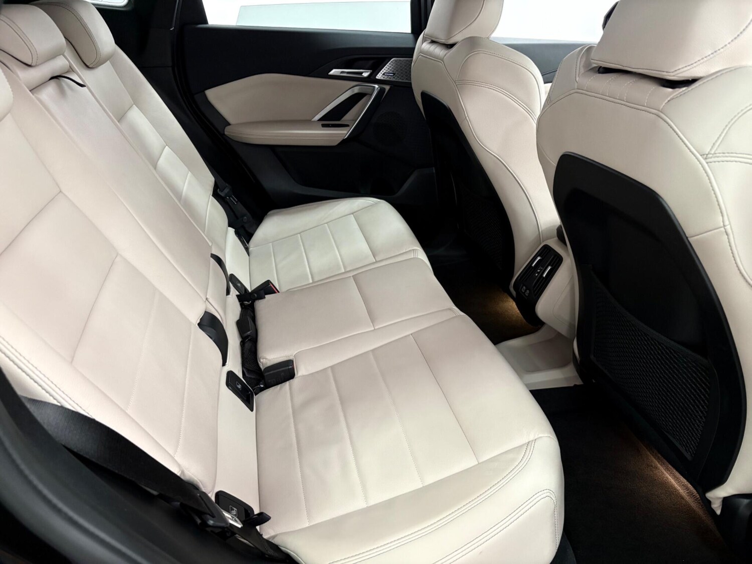 Used BMW iX1 2023 for sale - 77021142: Photo 39