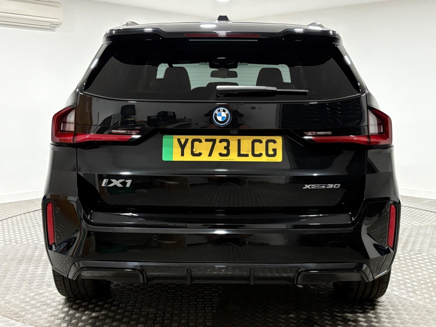 Used BMW iX1 2023 for sale - 77021142: Photo 4