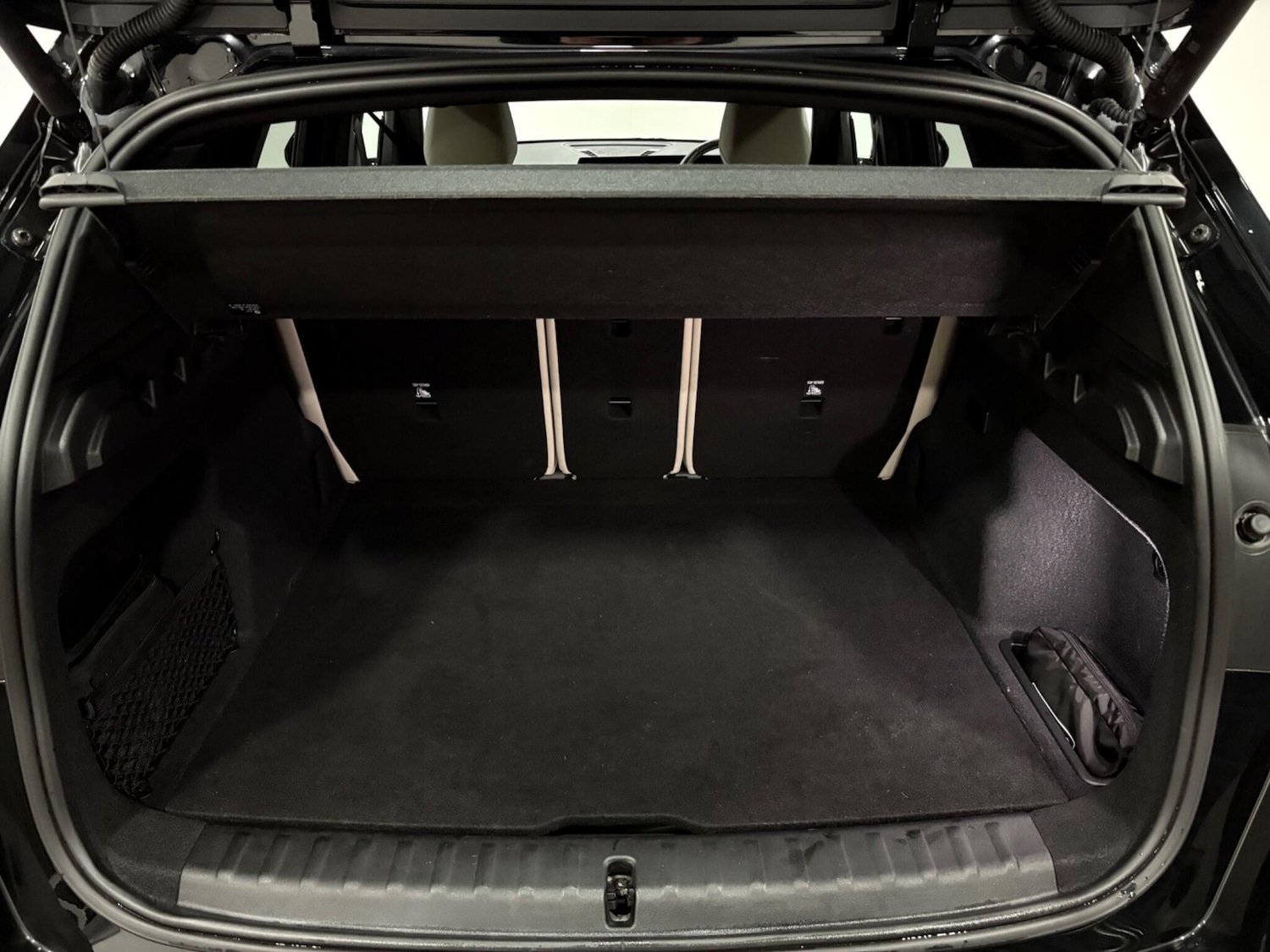 Used BMW iX1 2023 for sale - 77021142: Photo 42