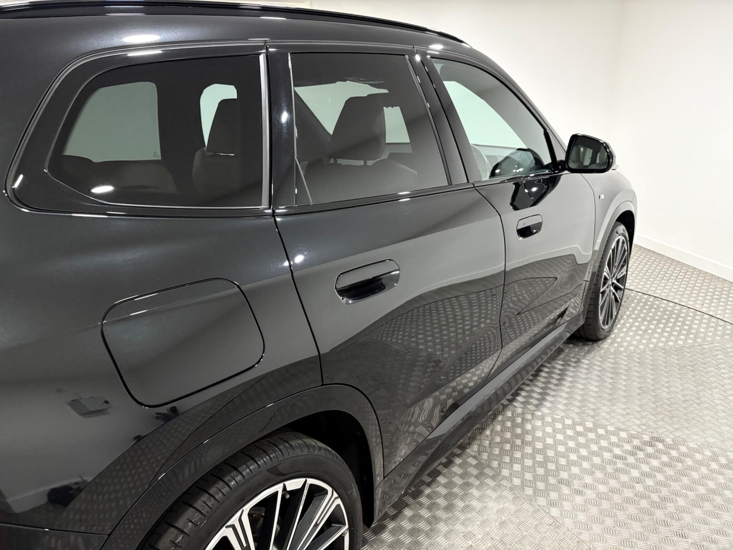 Used BMW iX1 2023 for sale - 77021142: Photo 48