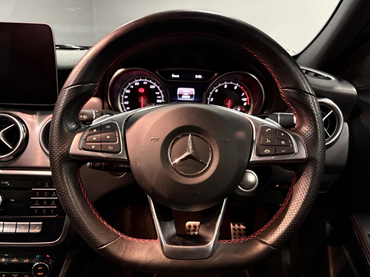 Used Mercedes-Benz GLA 2020 for sale - 77882921: Photo 13