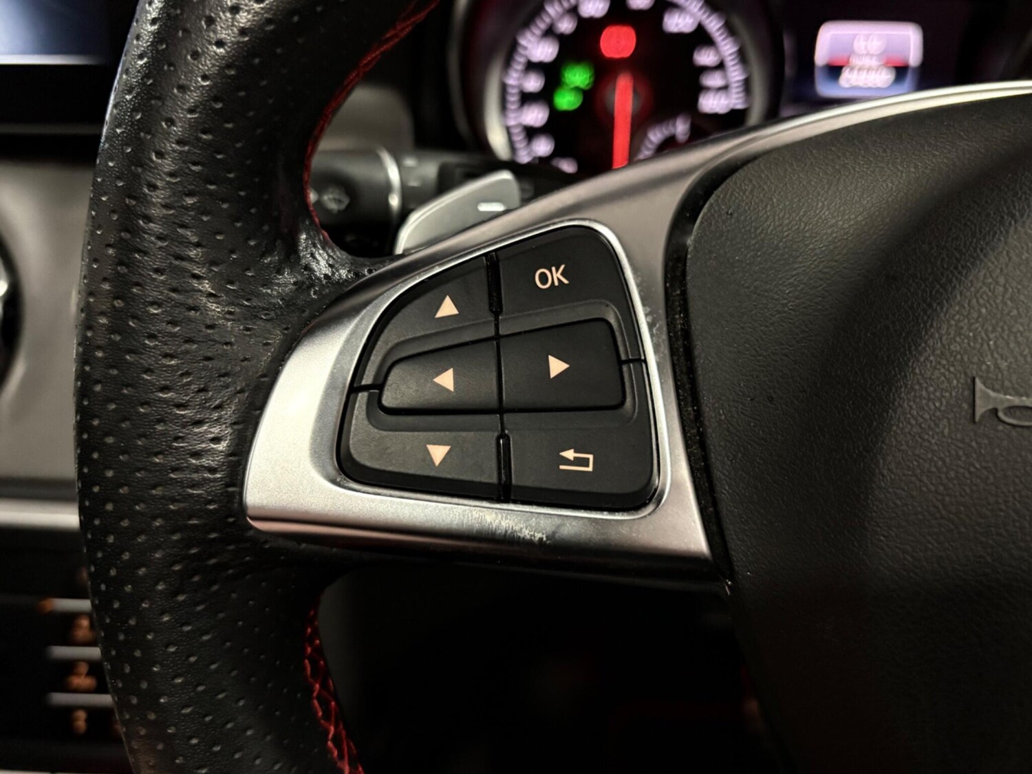 Used Mercedes-Benz GLA 2020 for sale - 77882921: Photo 16