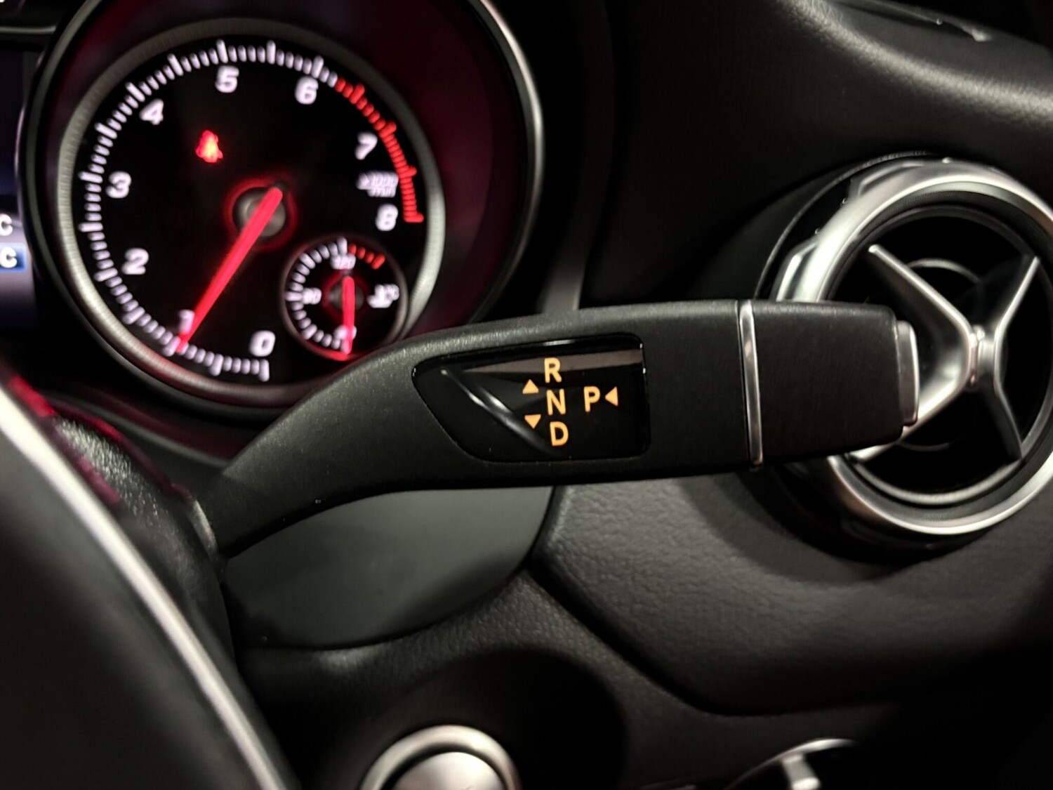 Used Mercedes-Benz GLA 2020 for sale - 77882921: Photo 19