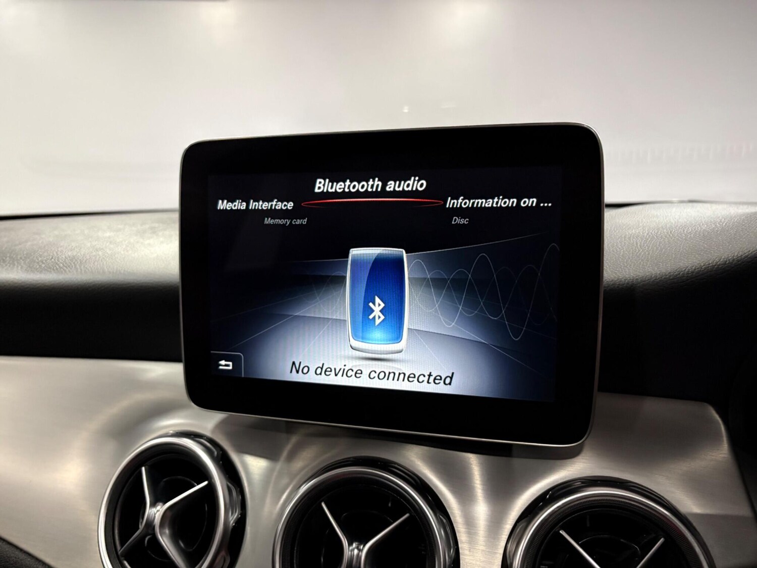 Used Mercedes-Benz GLA 2020 for sale - 77882921: Photo 21