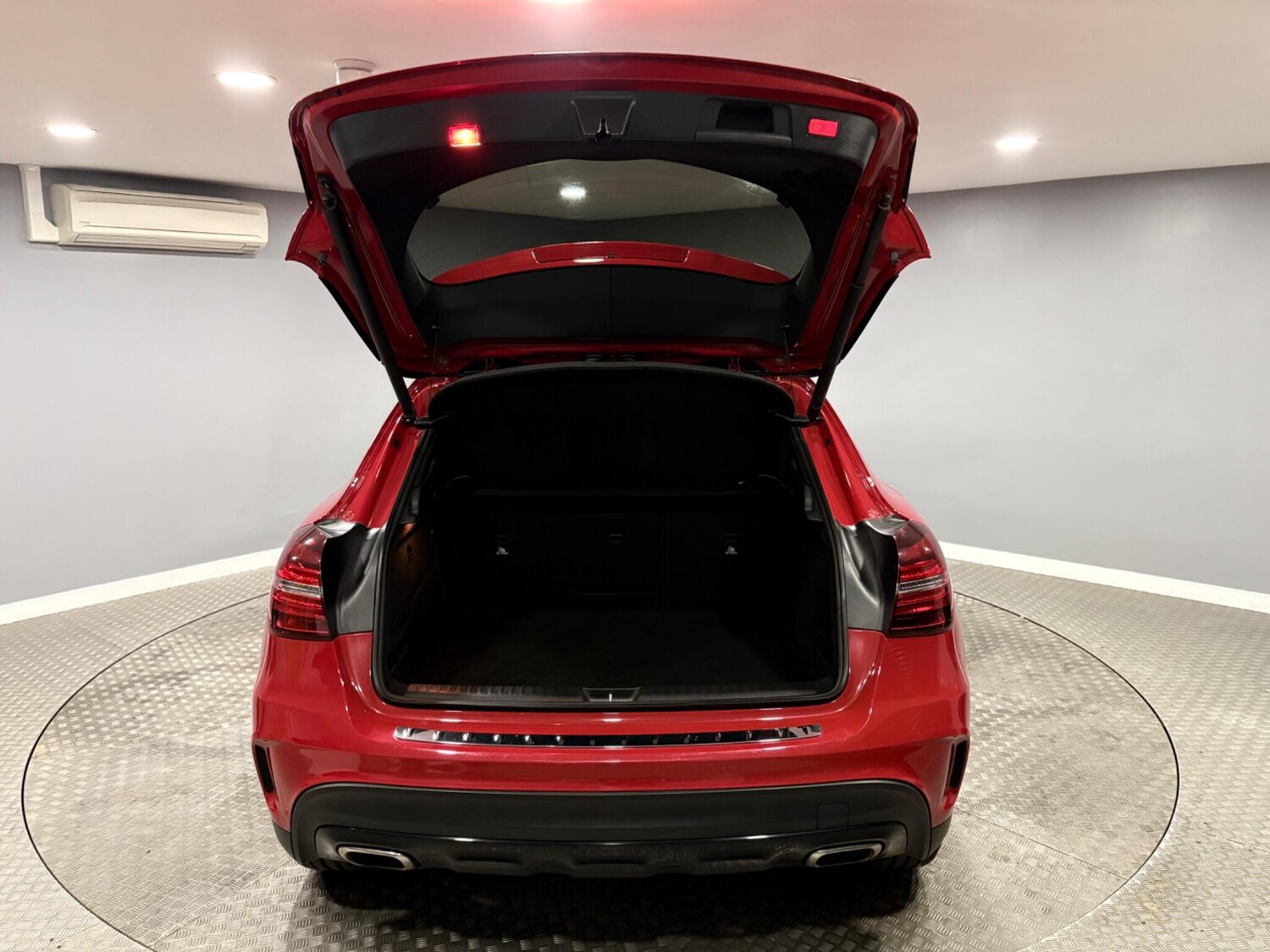 Used Mercedes-Benz GLA 2020 for sale - 77882921: Photo 41