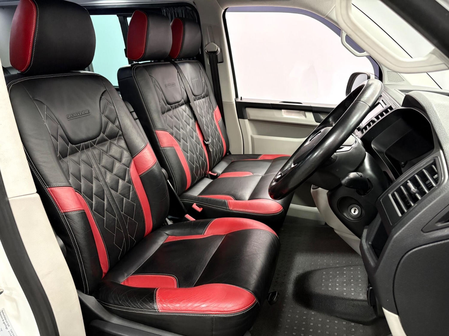 Used Volkswagen Transporter 2016 for sale - 77695628: Photo 13