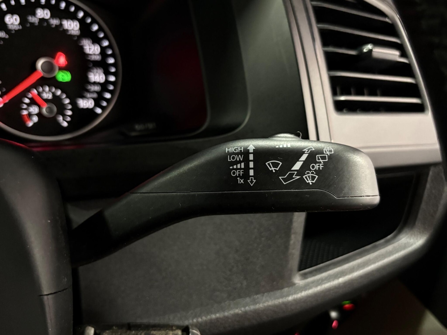 Used Volkswagen Transporter 2016 for sale - 77695628: Photo 21