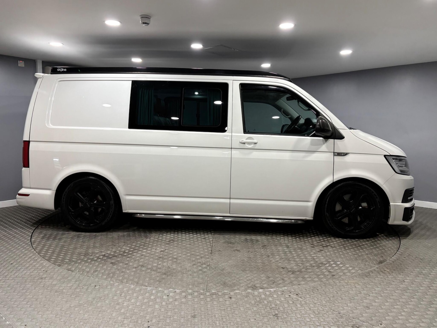 Used Volkswagen Transporter 2016 for sale - 77695628: Photo 3