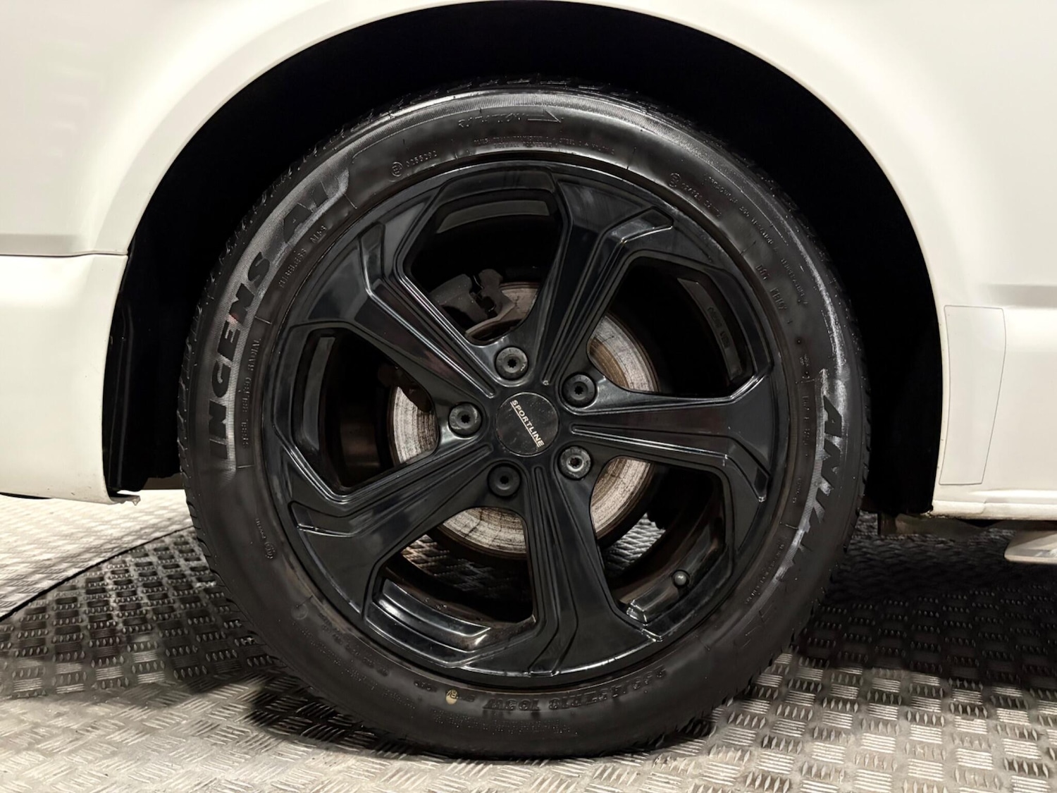 Used Volkswagen Transporter 2016 for sale - 77695628: Photo 48