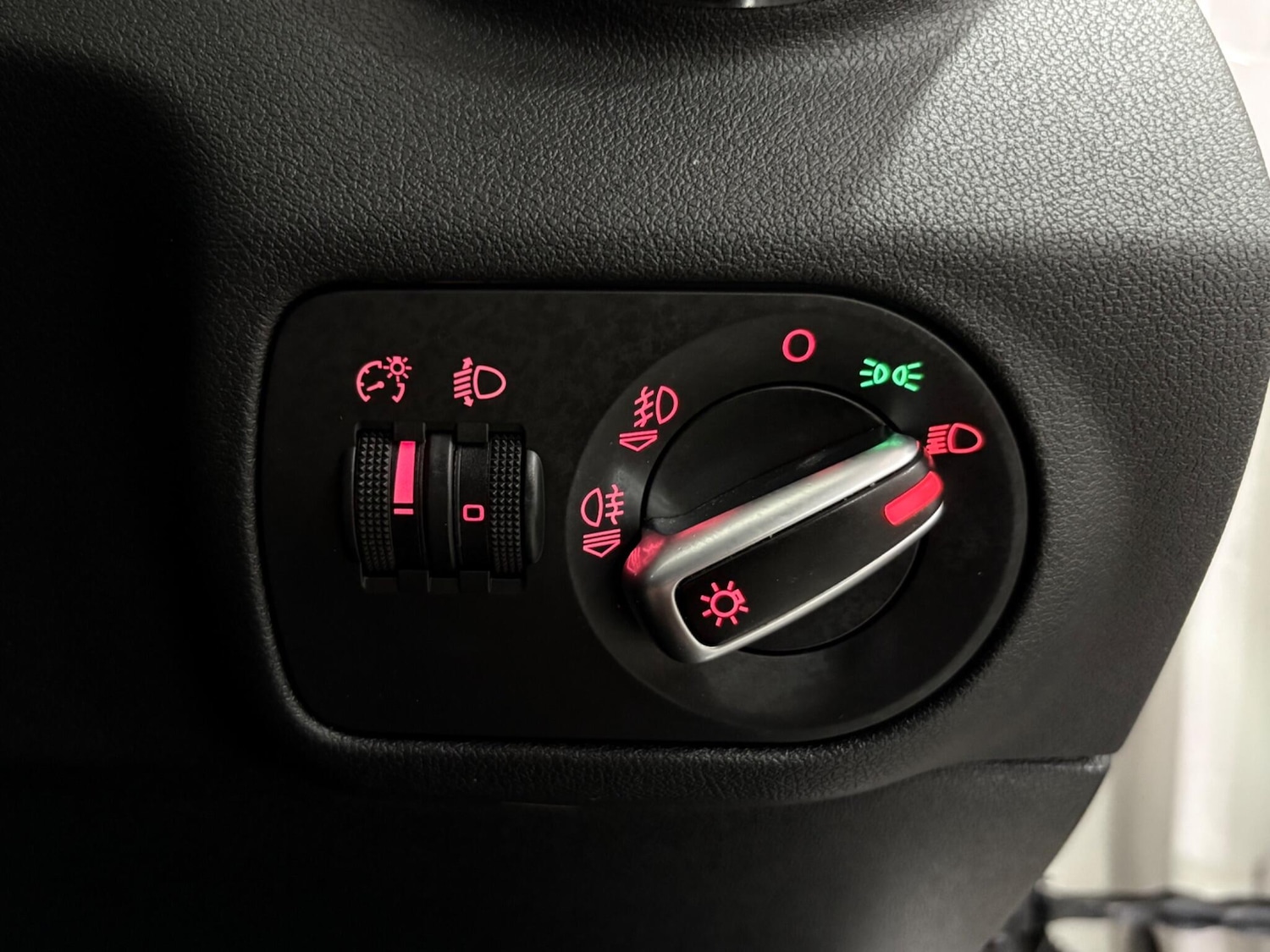 Used Audi A1 2018 for sale - 77021325: Photo 31