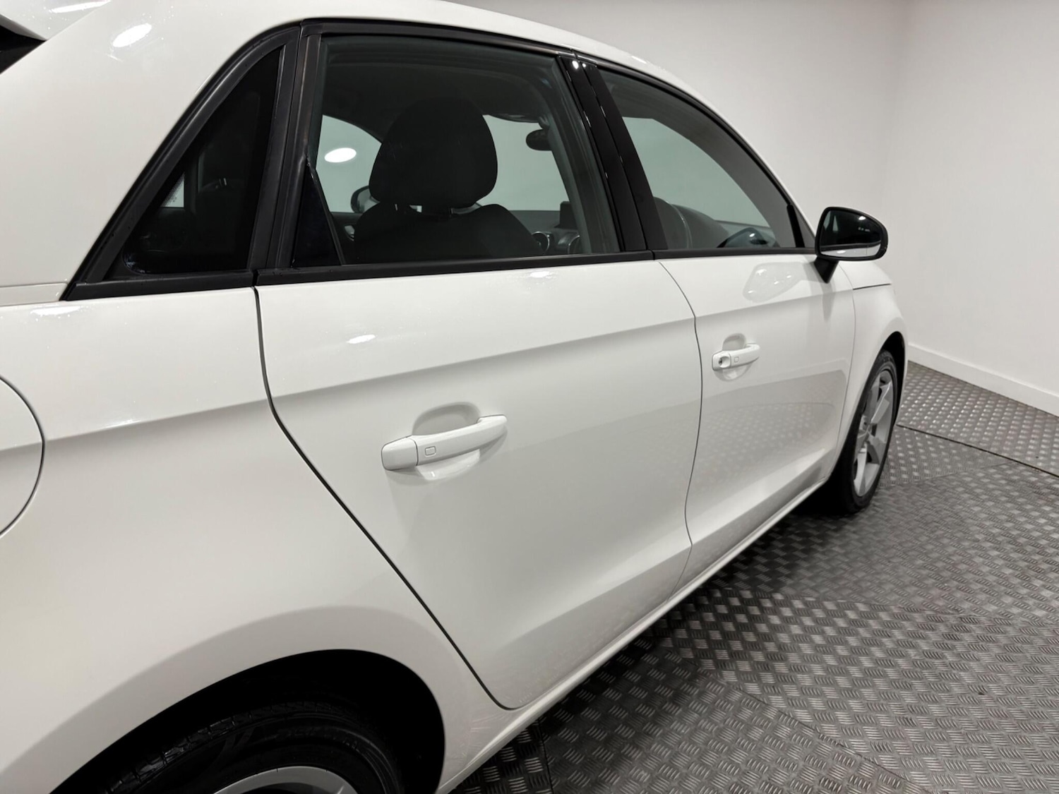 Used Audi A1 2018 for sale - 77021325: Photo 42