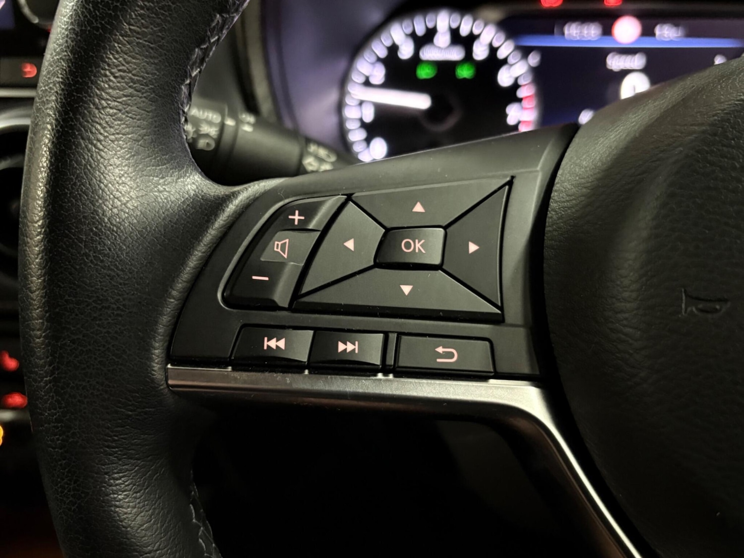 Used Nissan Juke 2022 for sale - 77021096: Photo 16