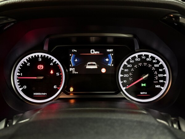Used Isuzu D-Max 2022 for sale - 76151359: Photo 18