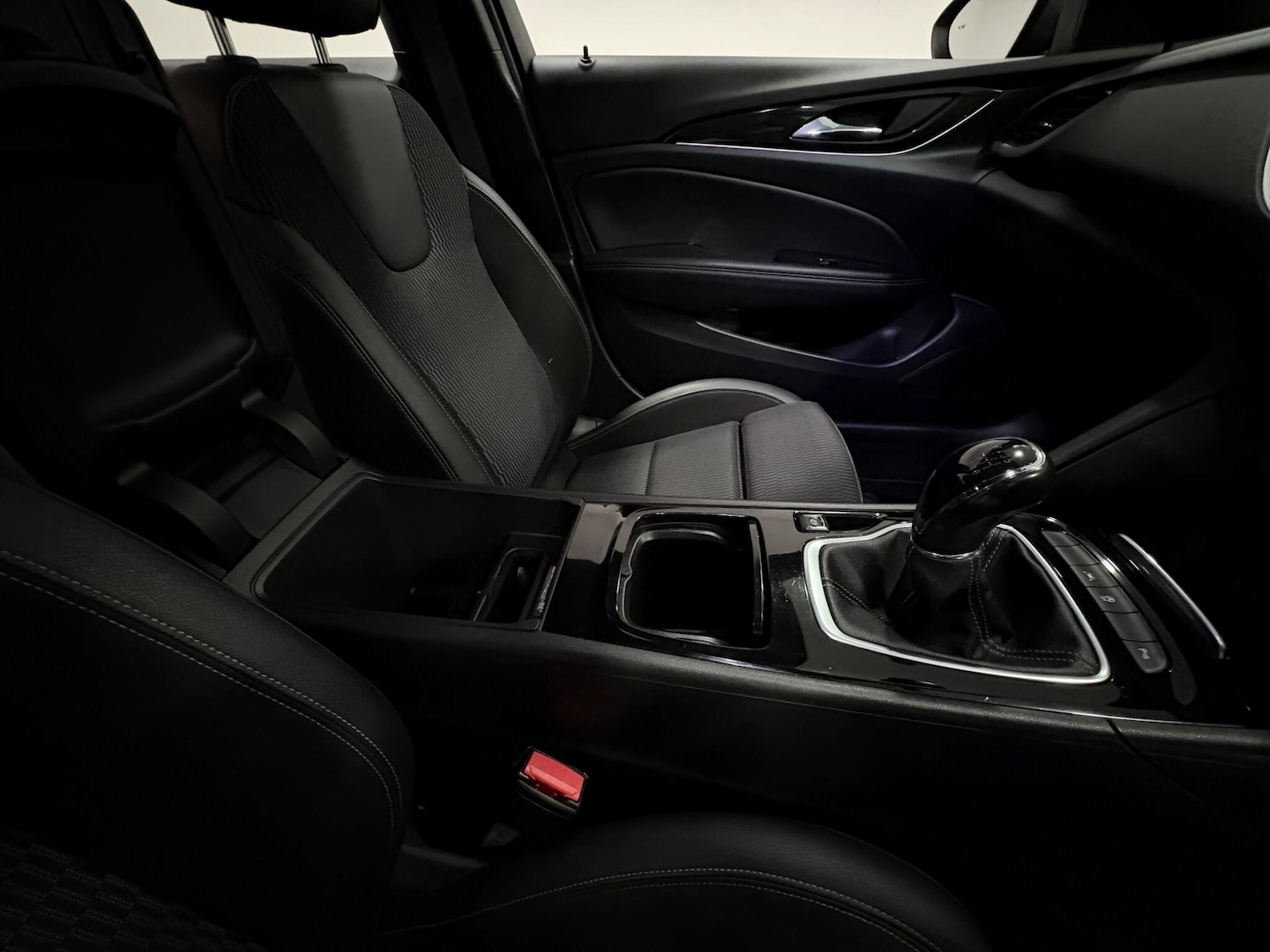 Used Vauxhall Insignia 2019 for sale - 76994704: Photo 32