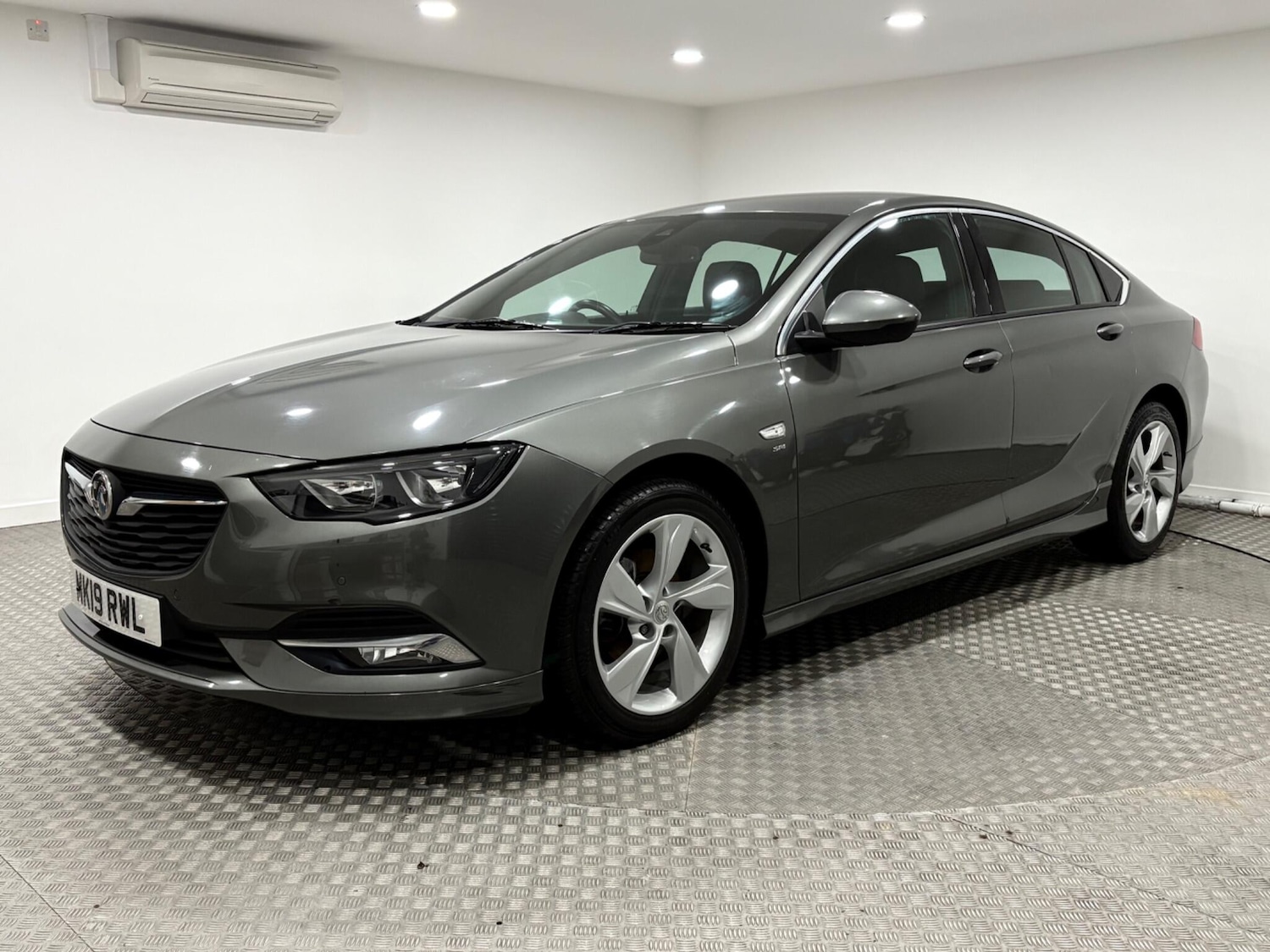 Used Vauxhall Insignia 2019 for sale - 76994704: Photo 7