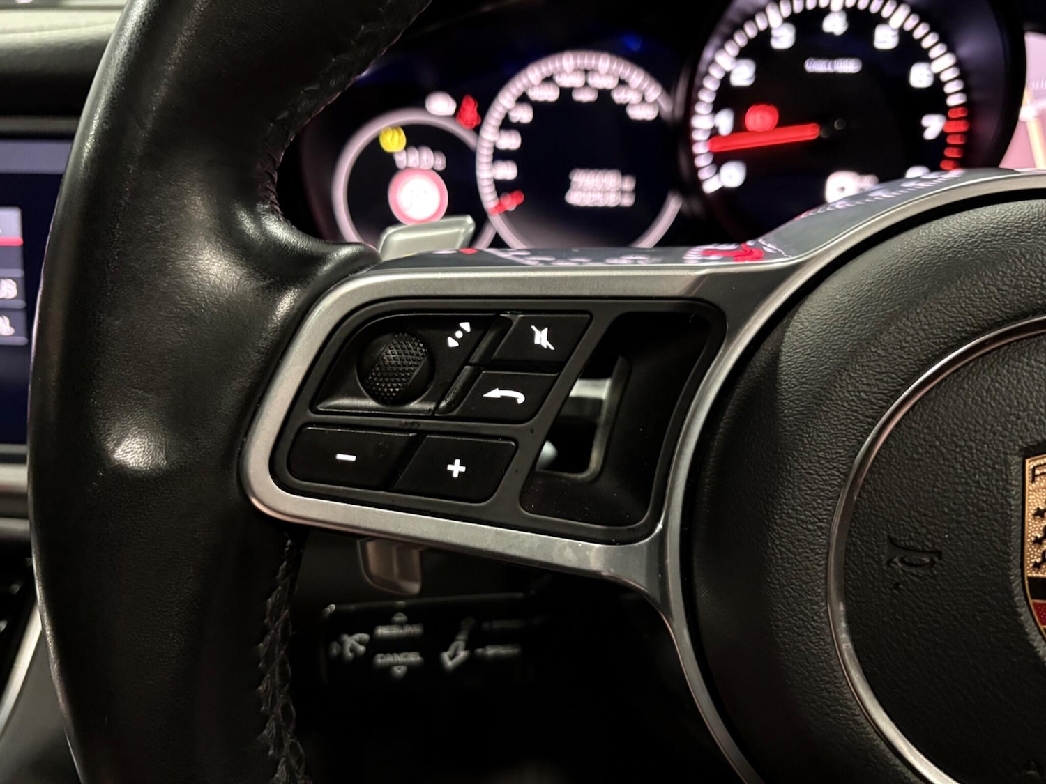 Used Porsche Panamera for sale - 77683374: Photo 18