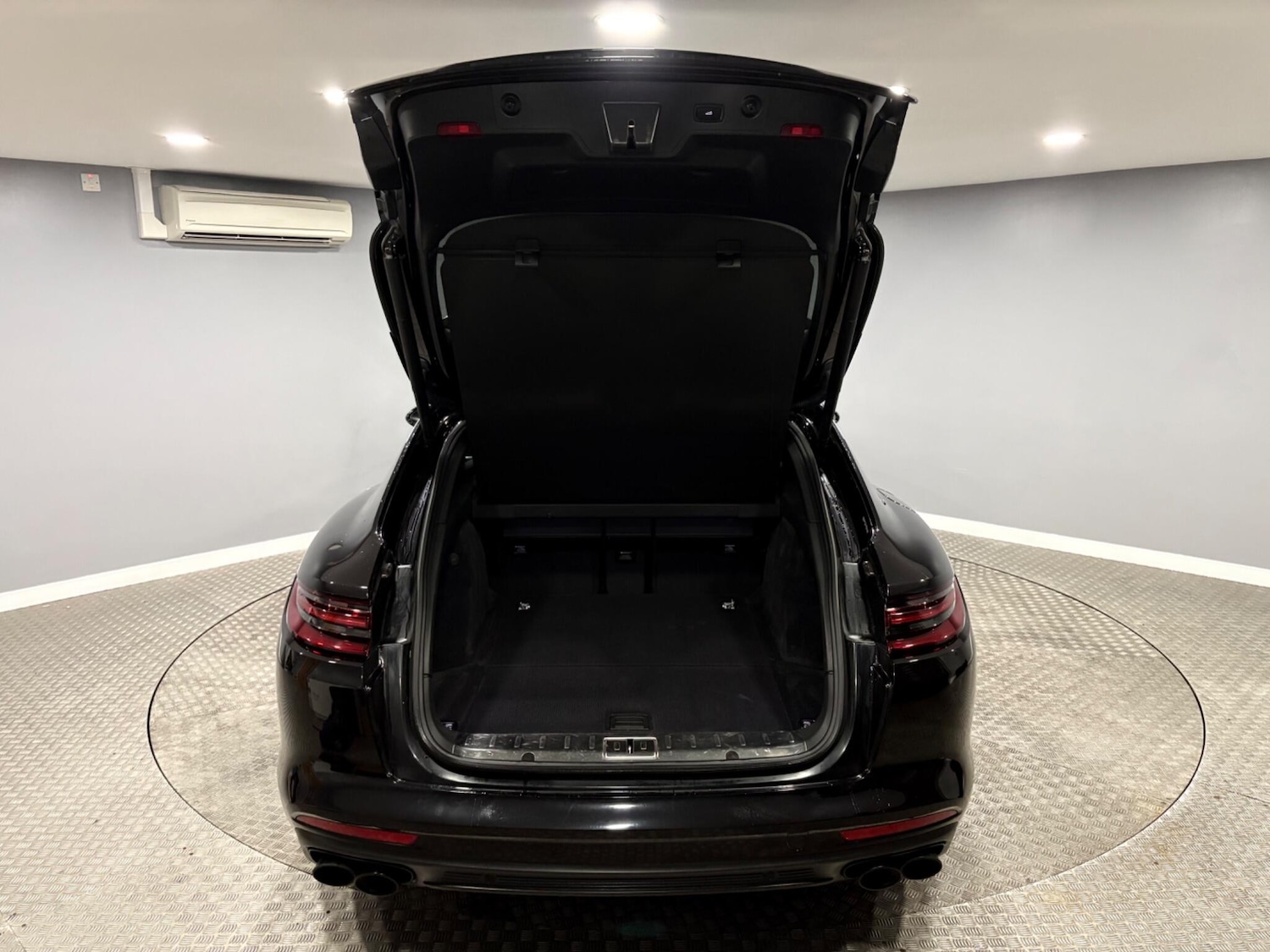 Used Porsche Panamera for sale - 77683374: Photo 47