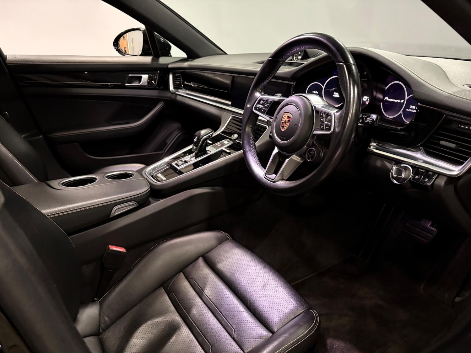 Used Porsche Panamera for sale - 77683374: Photo 9