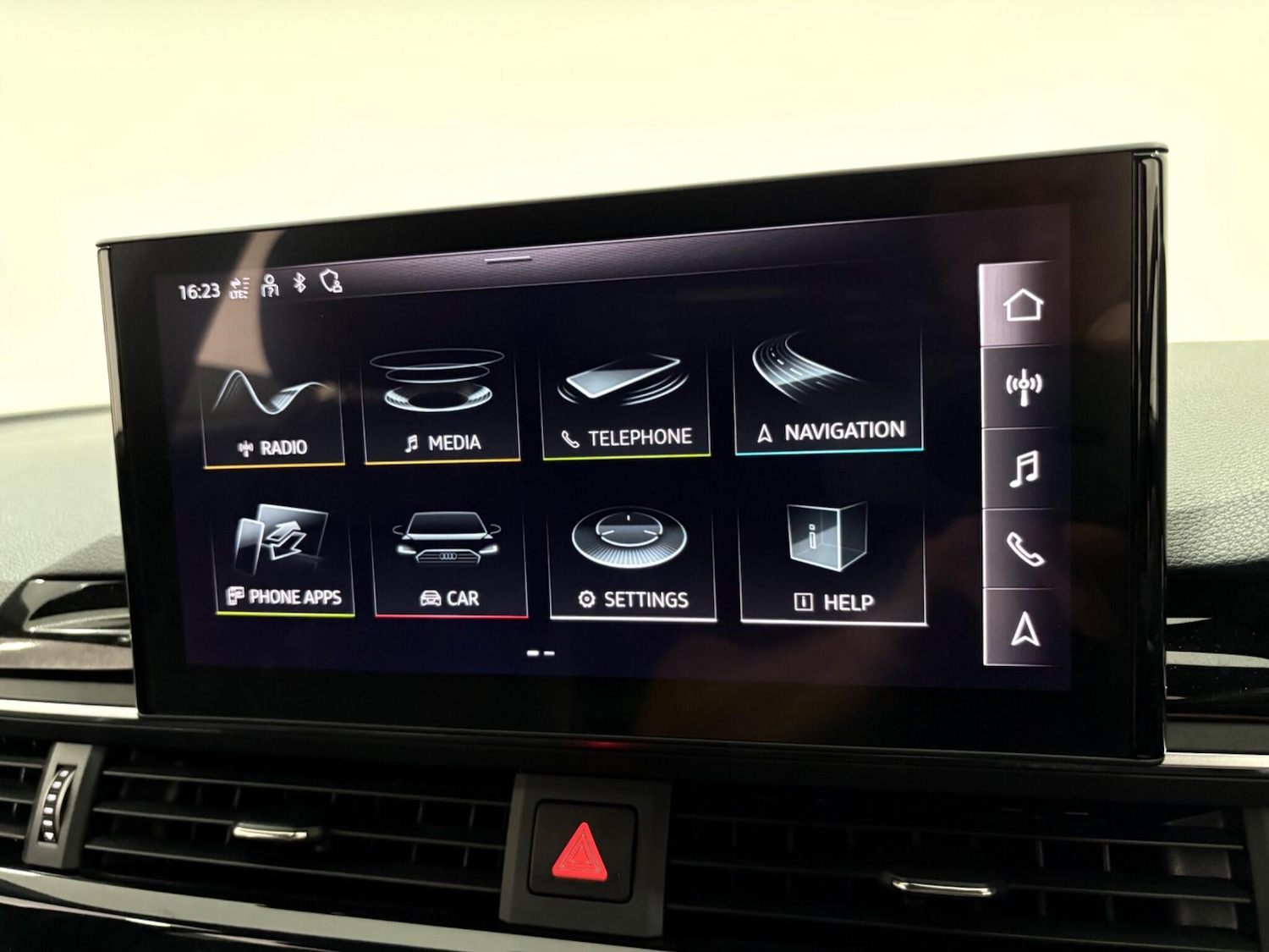 Used Audi A4 2020 for sale - 76632860: Photo 23