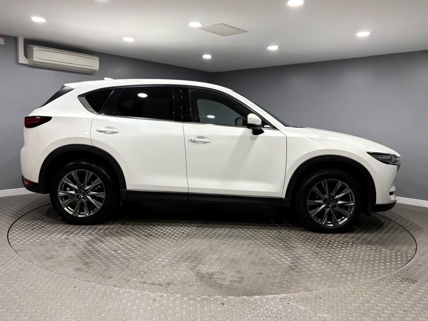 Used Mazda CX-5 2019 for sale - 77839542: Photo 2