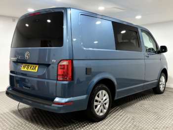 Used Volkswagen Transporter 2018 for sale - 74945121: Photo