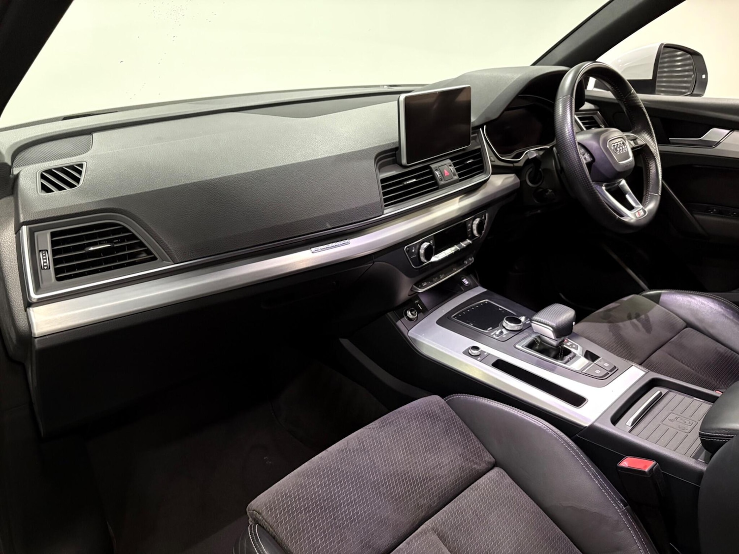 Used Audi Q5 2019 for sale - 77020901: Photo 11