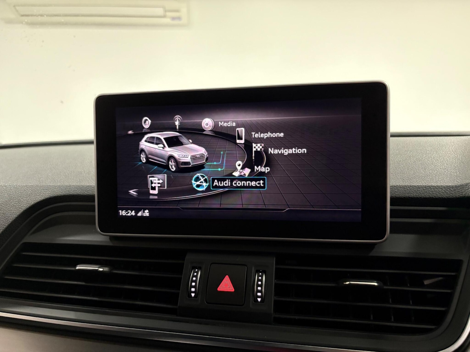 Used Audi Q5 2019 for sale - 77020901: Photo 23