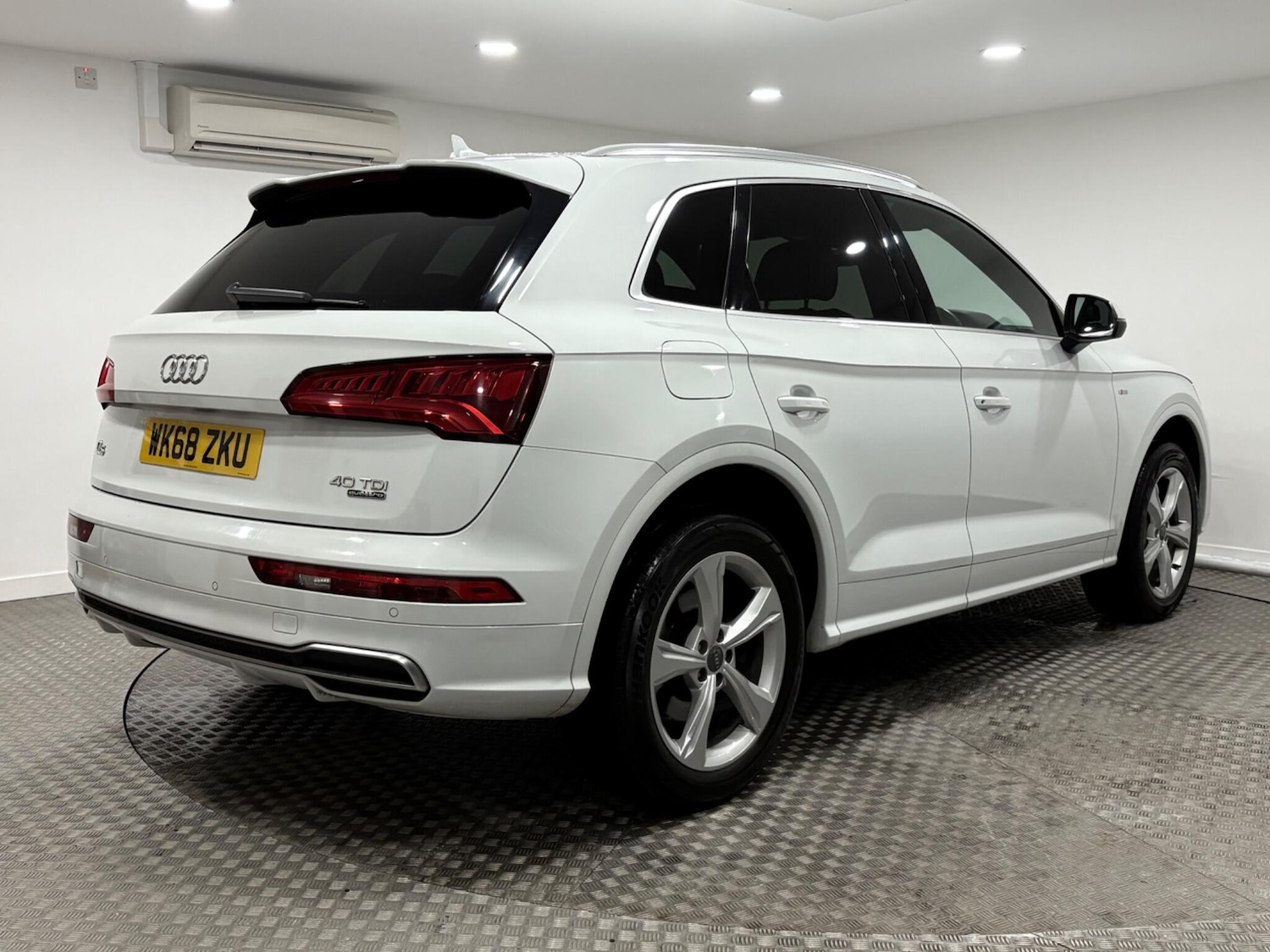 Used Audi Q5 2019 for sale - 77020901: Photo 3