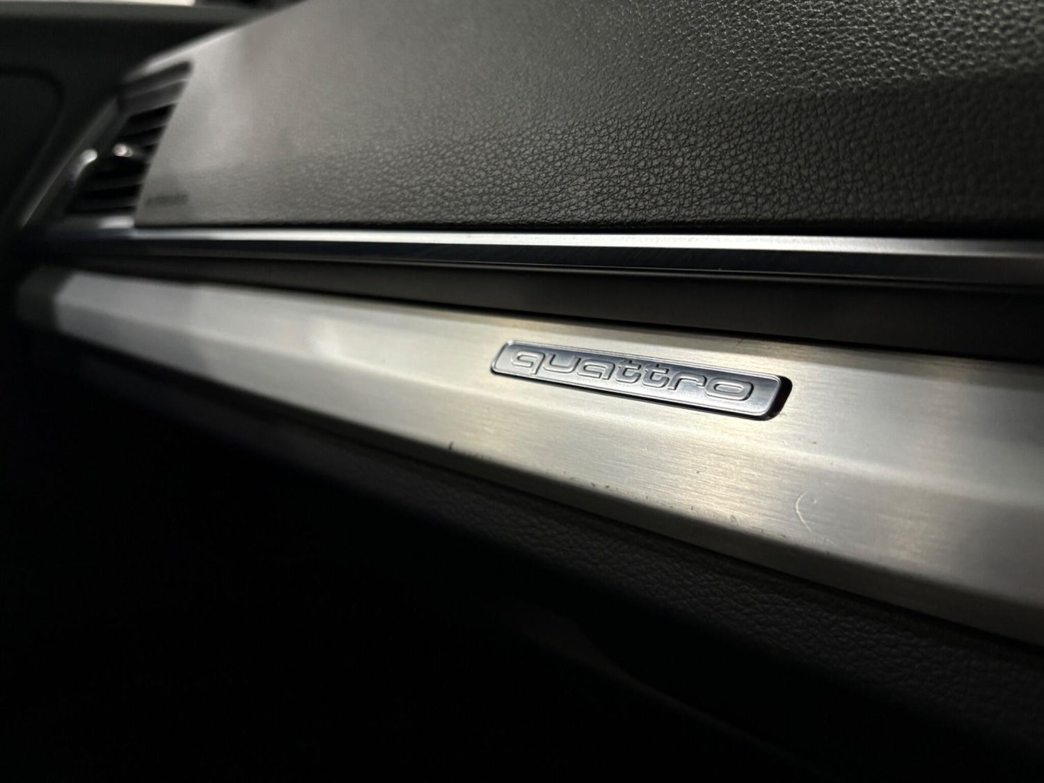 Used Audi Q5 2019 for sale - 77020901: Photo 35