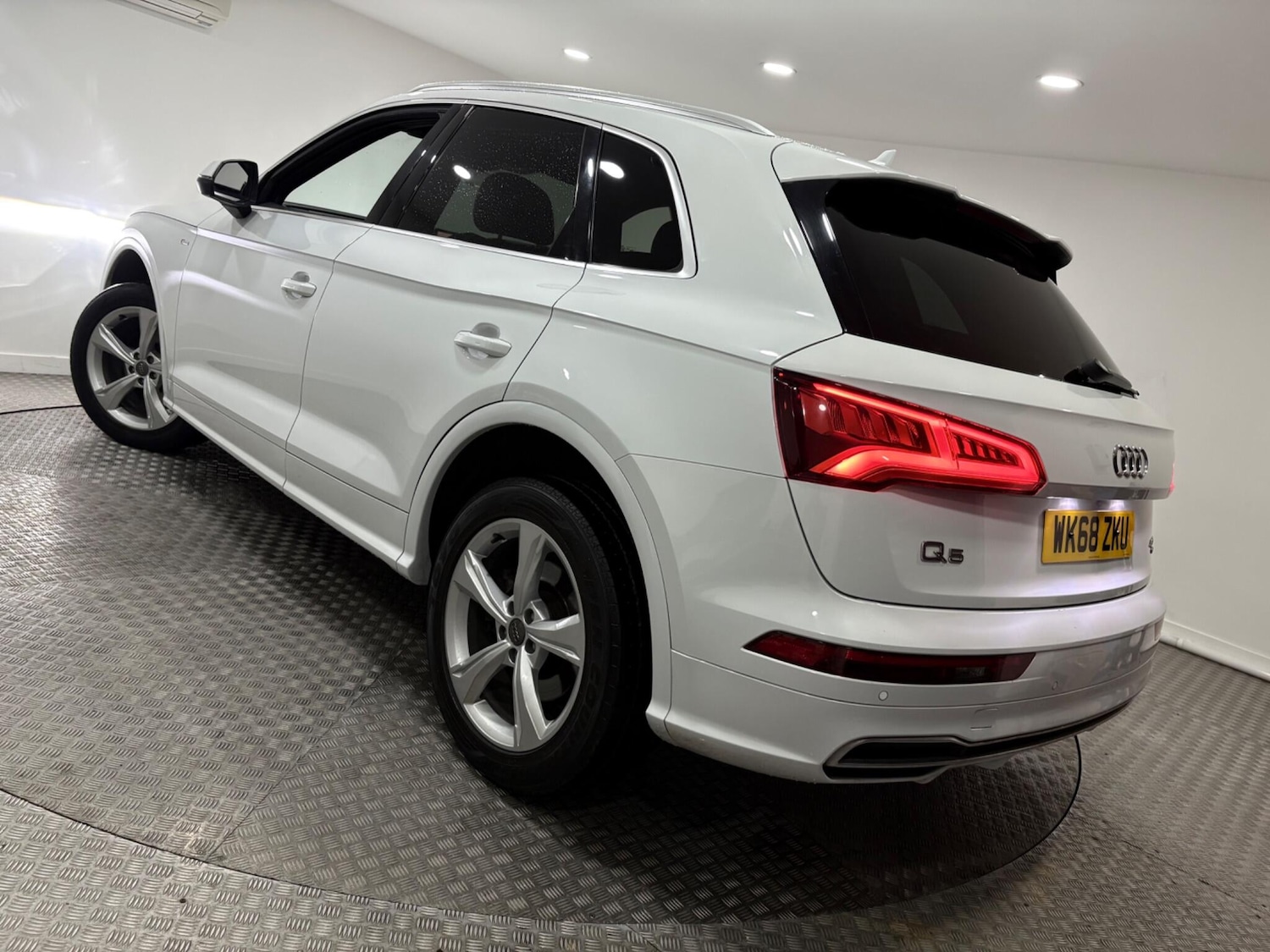 Used Audi Q5 2019 for sale - 77020901: Photo 50