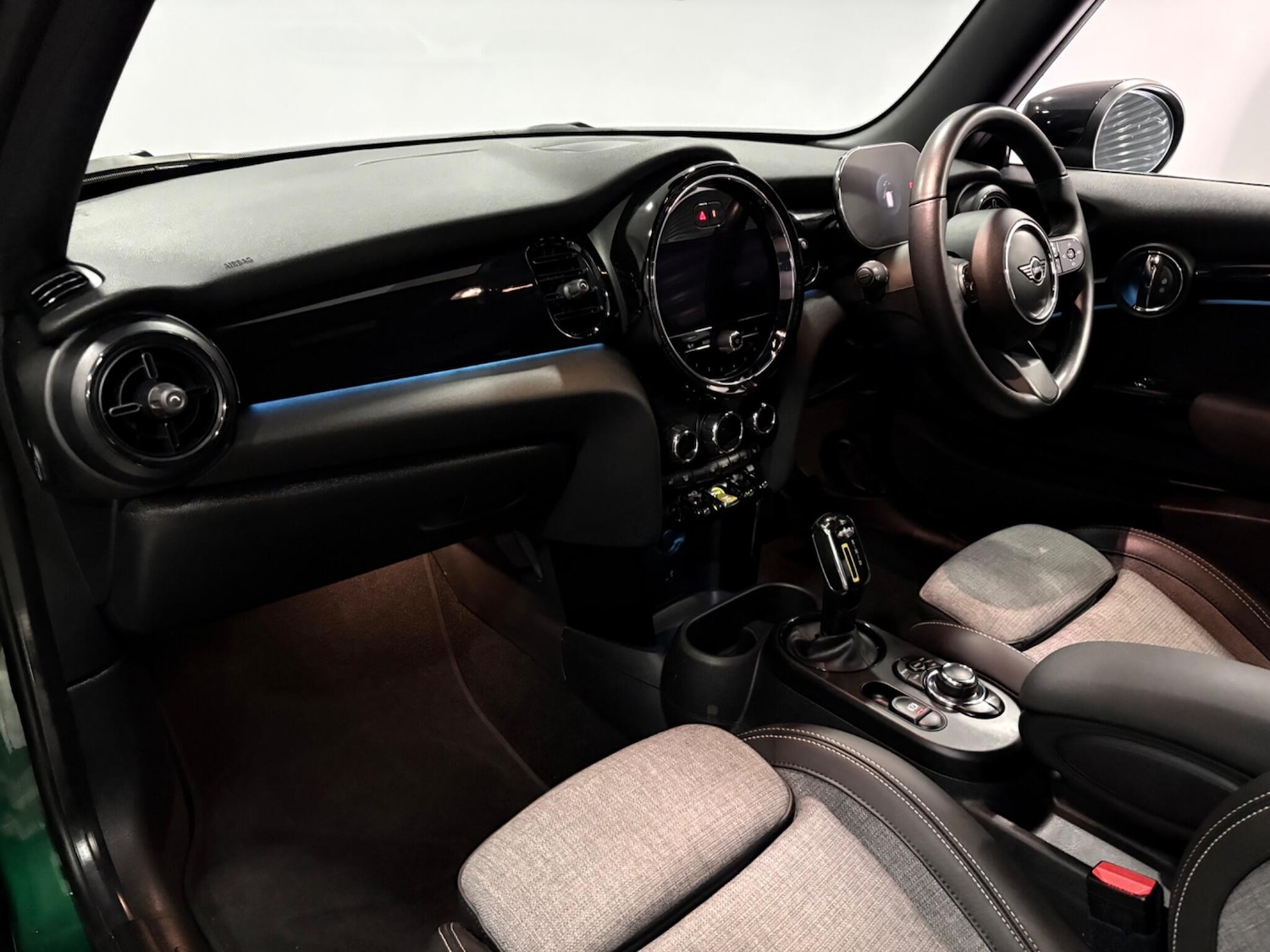 Used MINI Hatch 2022 for sale - 77939627: Photo 10