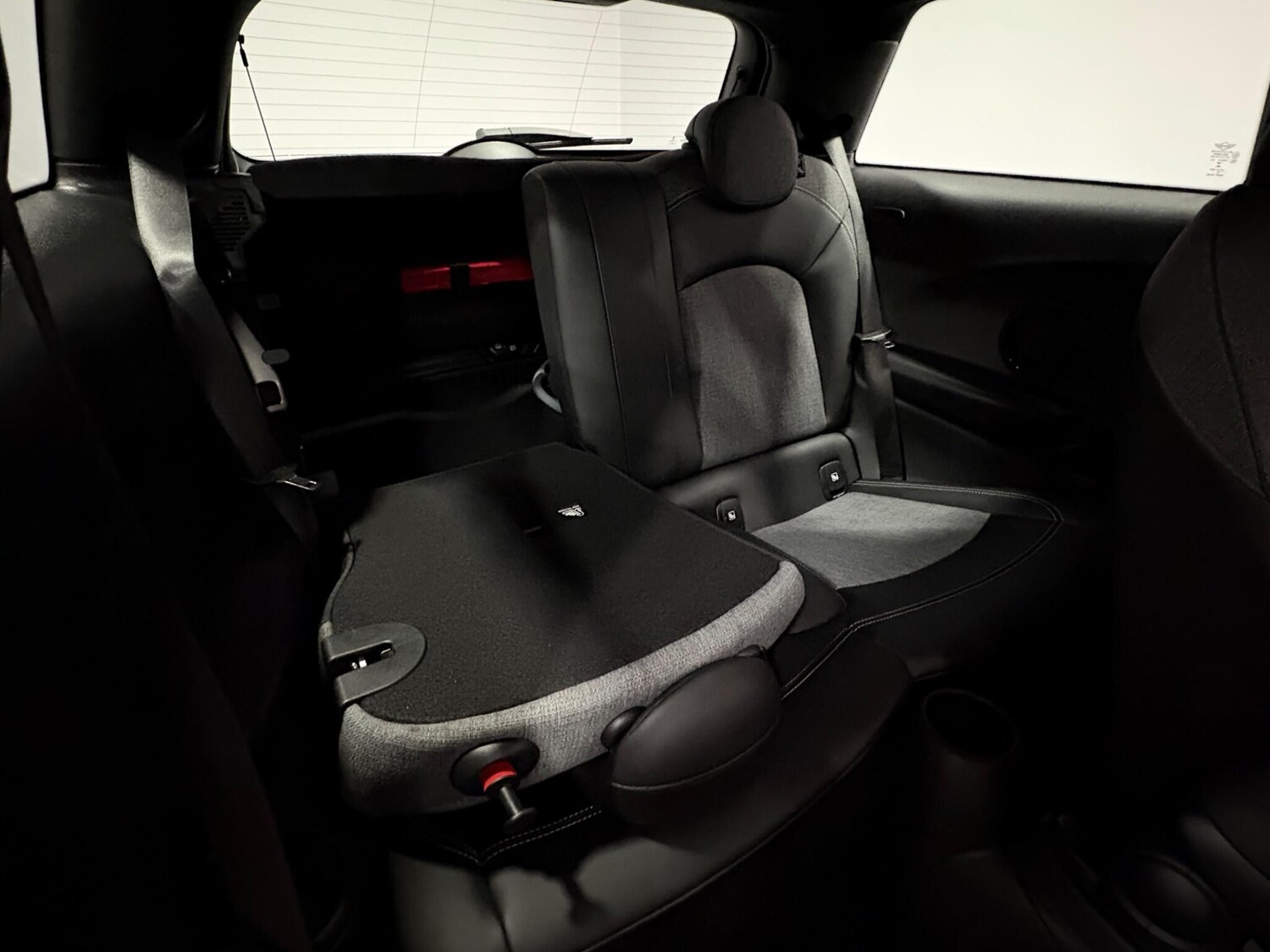 Used MINI Hatch 2022 for sale - 77939627: Photo 40