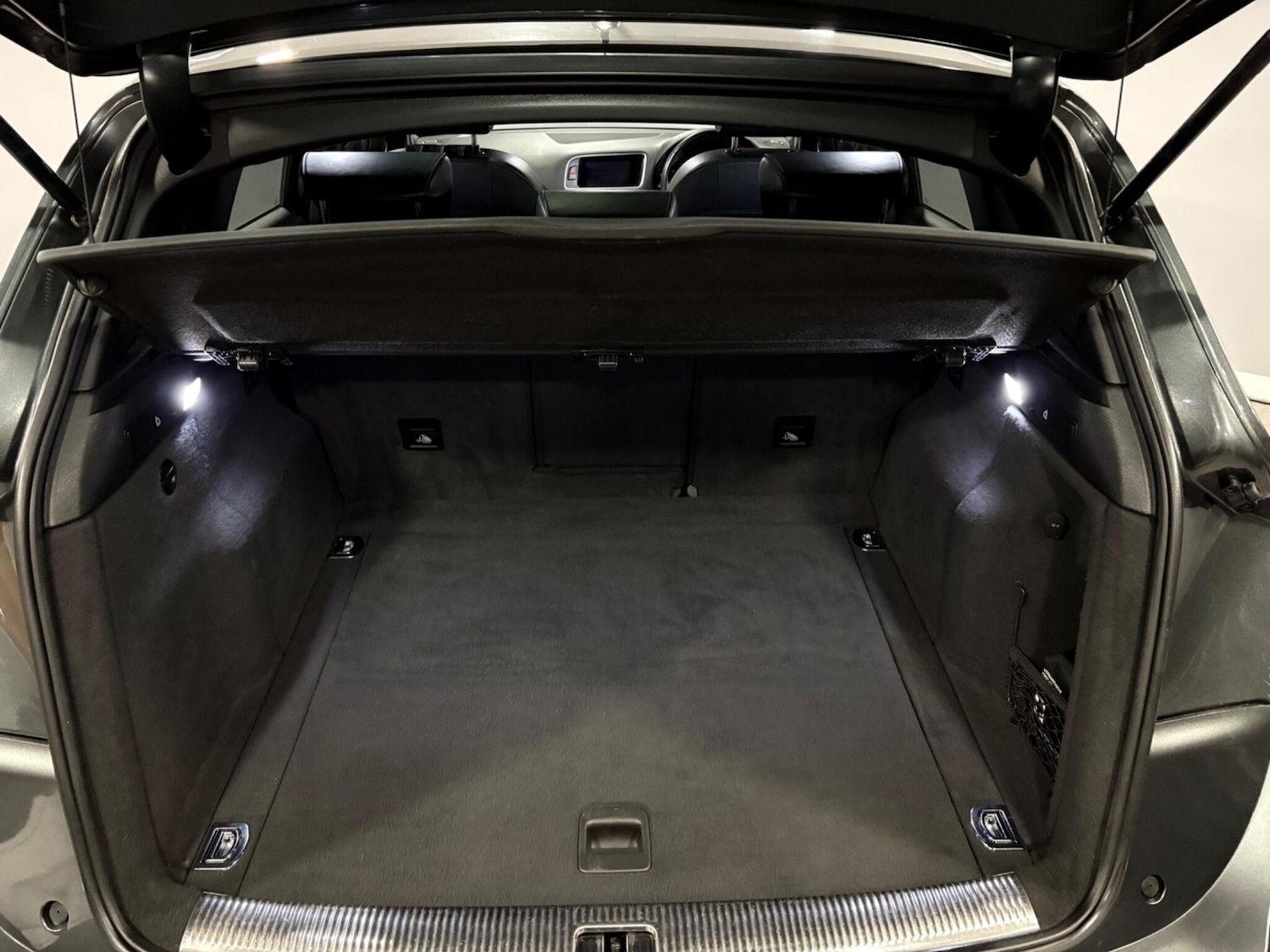 Used Audi Q5 for sale - 77926049: Photo 45