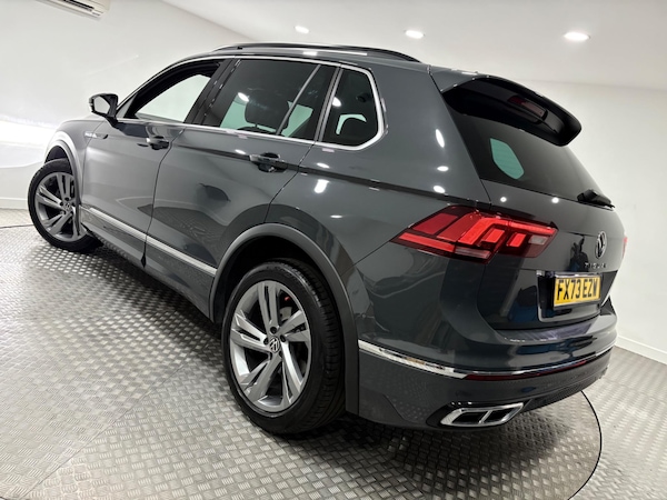 Used Volkswagen Tiguan 2024 for sale - 76200845: Photo 48