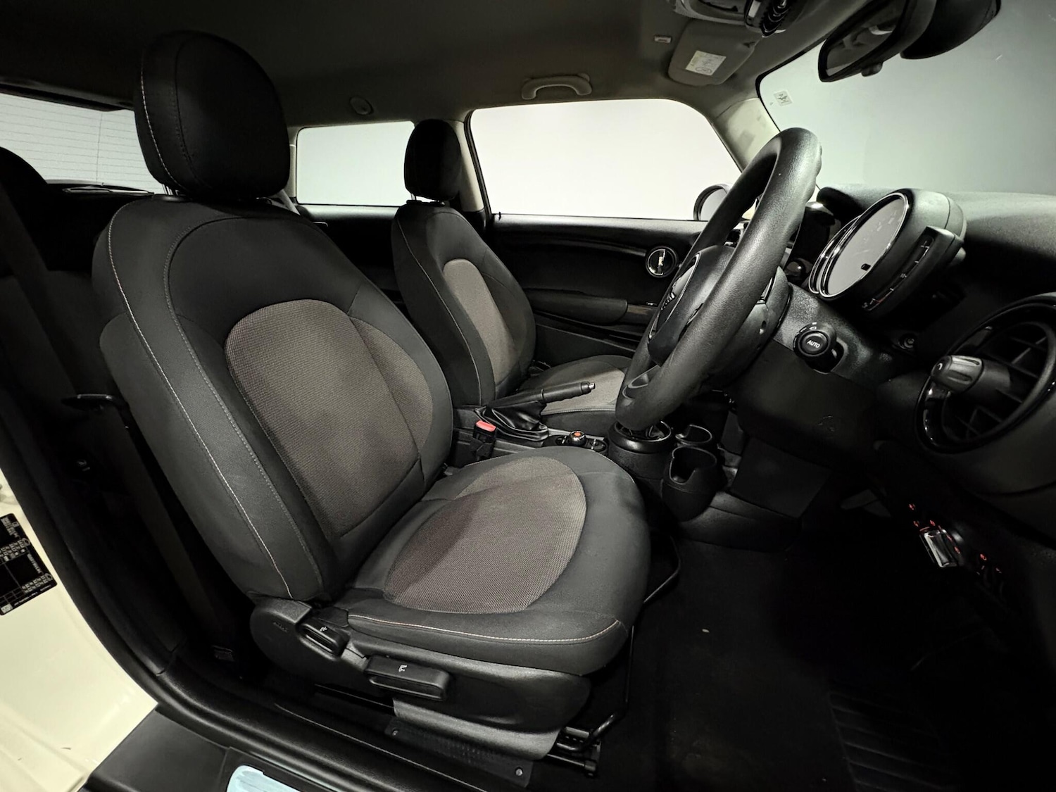 Used MINI Hatch 2020 for sale - 78007620: Photo 11