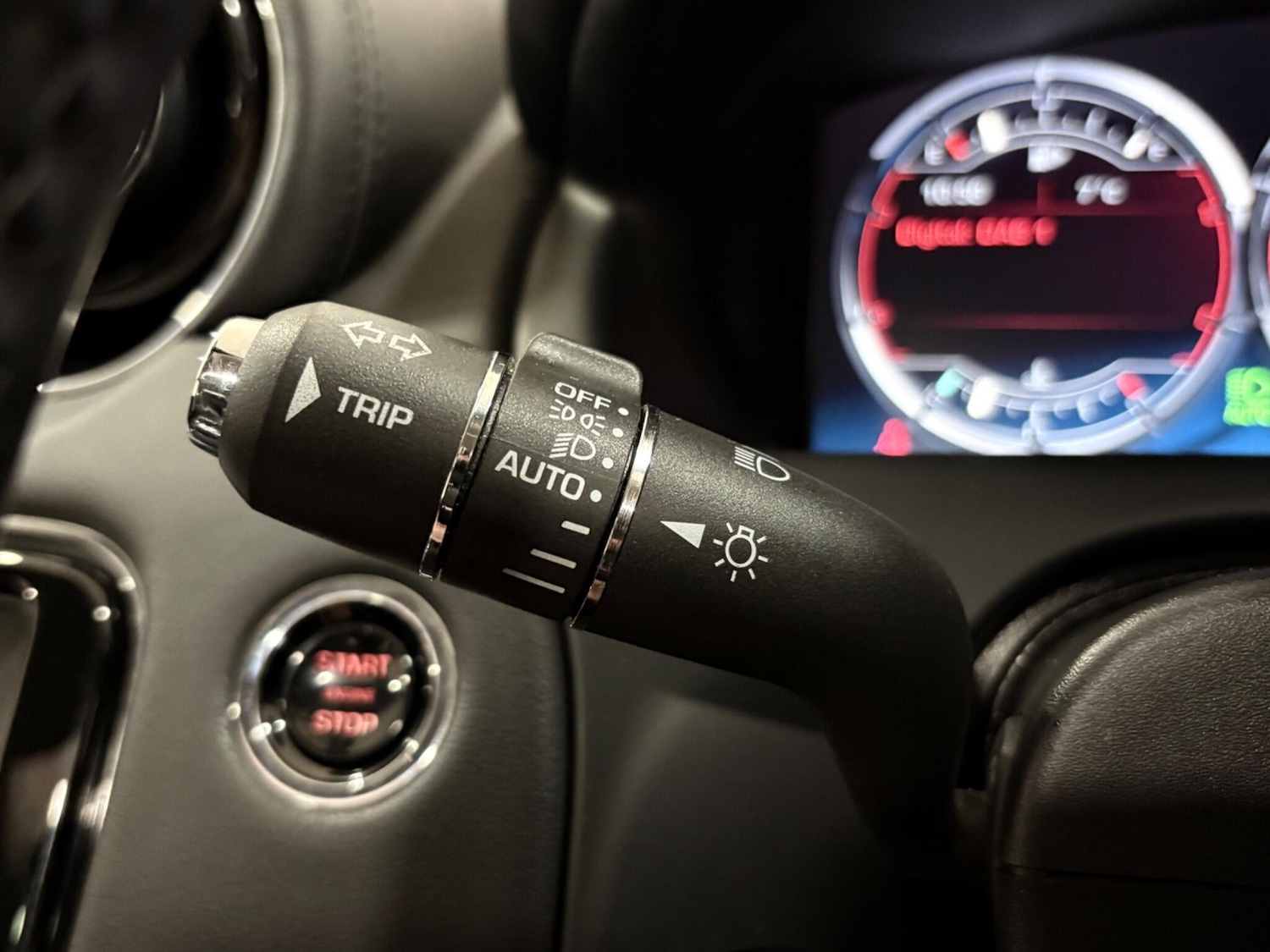 Used Jaguar XJ 2015 for sale - 77315221: Photo 16