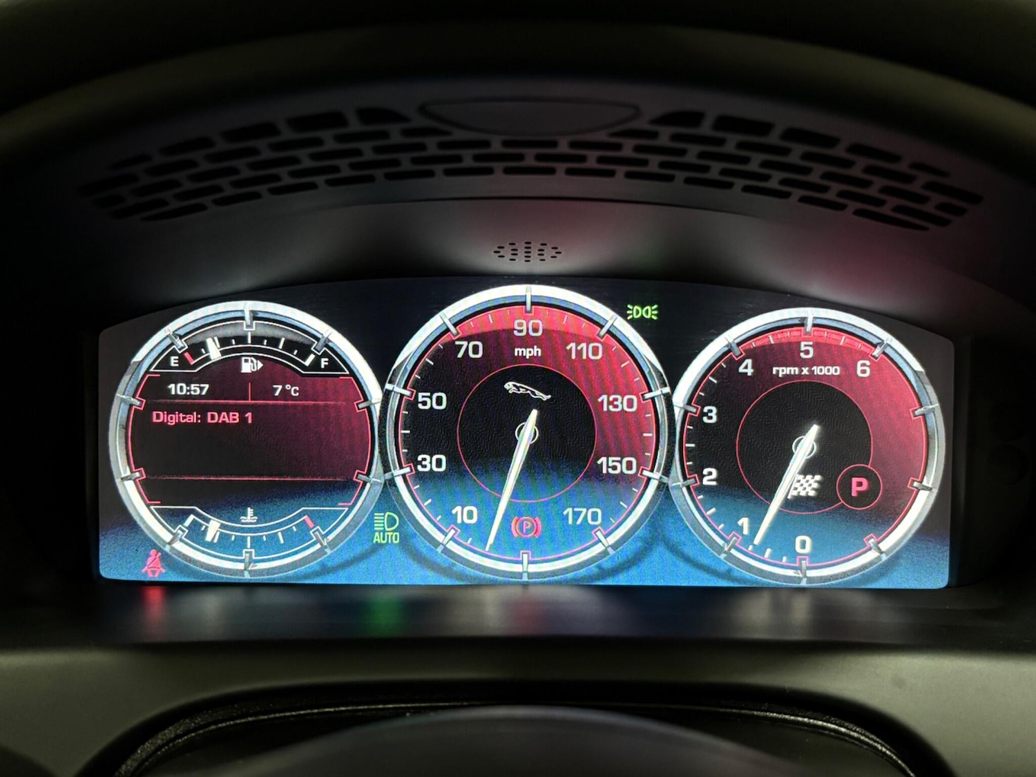 Used Jaguar XJ 2015 for sale - 77315221: Photo 18