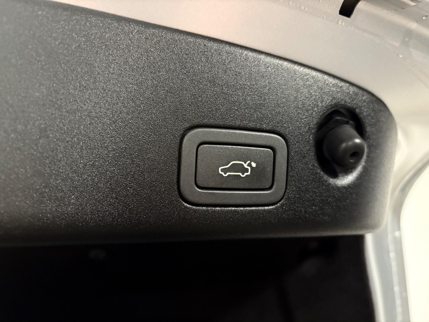 Used Jaguar XJ 2015 for sale - 77315221: Photo 48