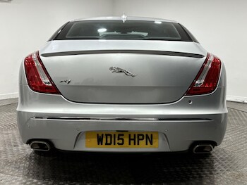 Used Jaguar XJ 2015 for sale - 77315221: Photo