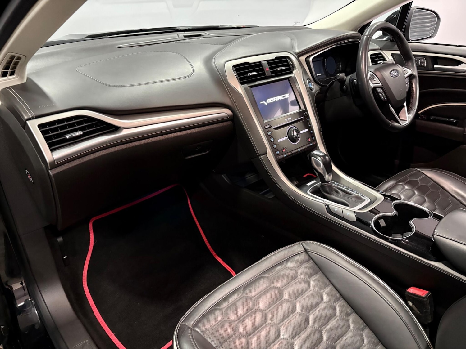 Used Ford Mondeo 2018 for sale - 78101283: Photo 11