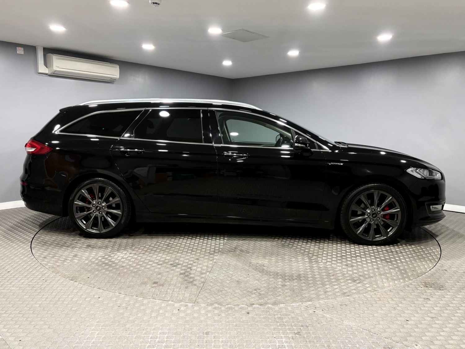 Used Ford Mondeo 2018 for sale - 78101283: Photo 2